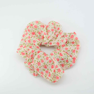 Creamy Red Roses Scrunchie